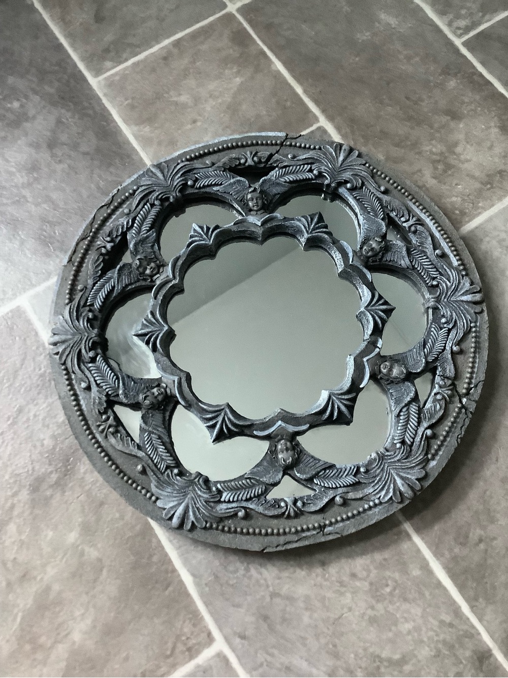 Gothic Mirror - Picture 10 of 15